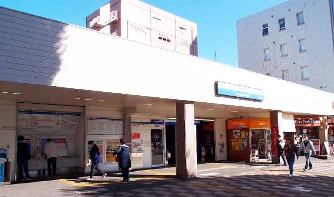 西武新宿線久米川駅南口